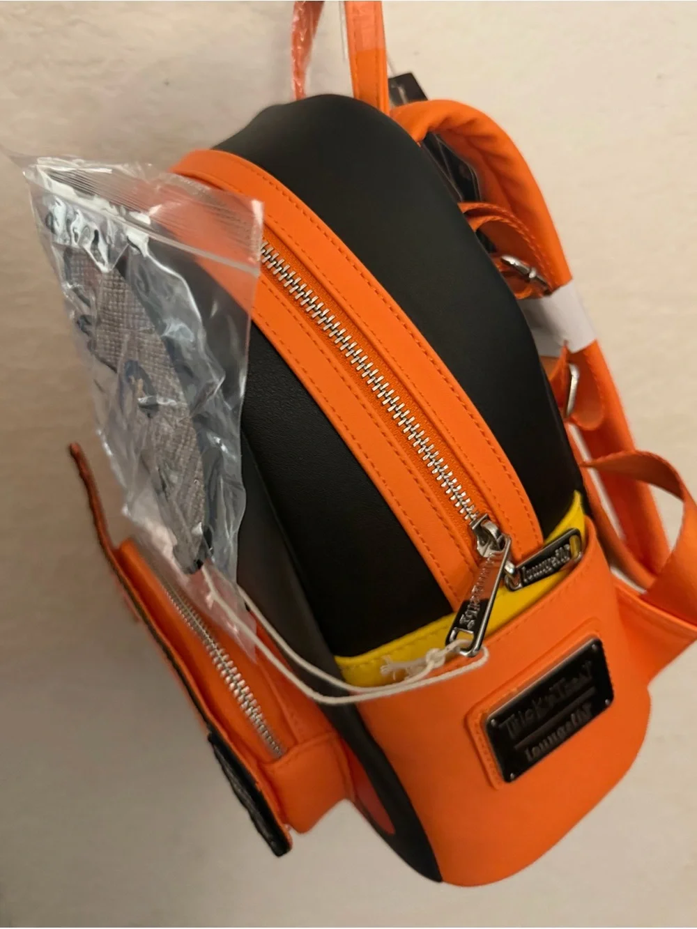 NWT Halloween trick r treat Sam loungefly backpack